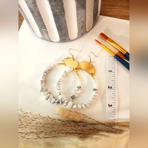 Hand-made Natural Chip Stone Beads/Beads Earrings